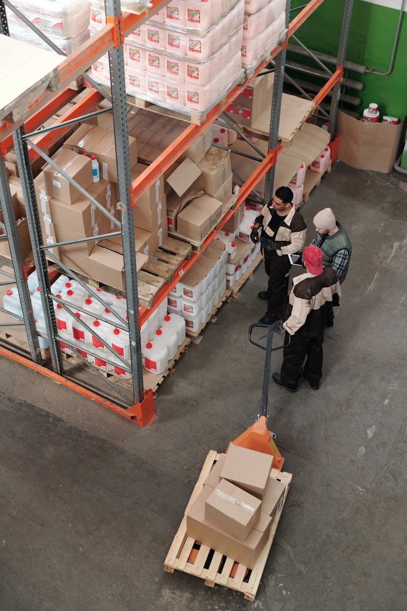 How to Find a Reliable Workwear Manufacturer in China